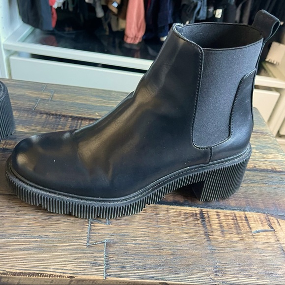 Zara low heel lug sole ankle boot - Picture 10 of 14